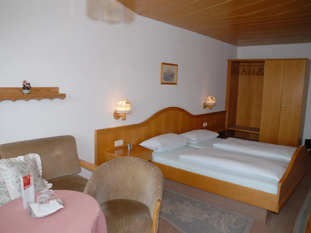 **  Zum Braeu-Toni Hotel Dietfurt Germany
